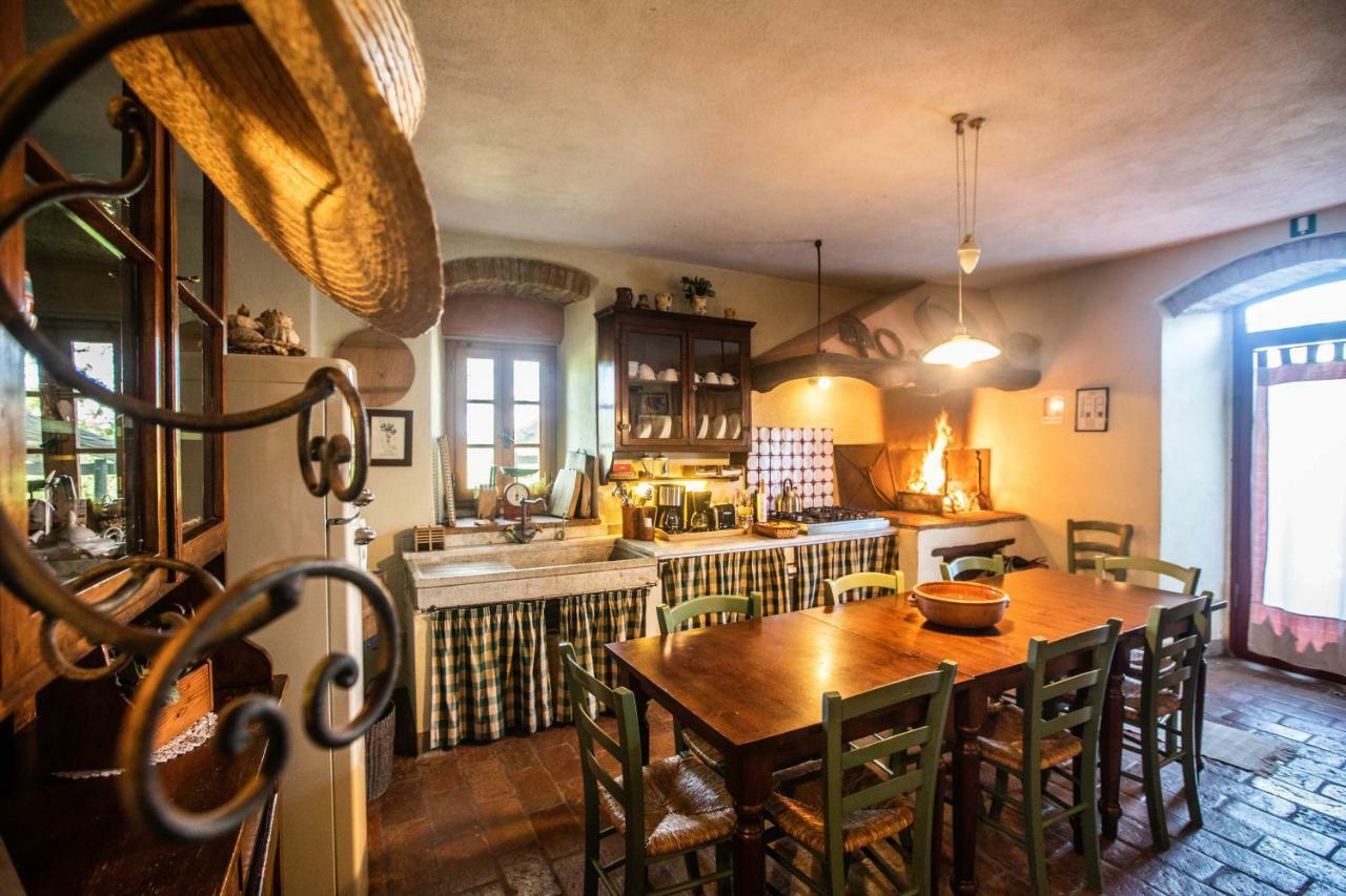 Il Vichiaccio Country House インプルネータ エクステリア 写真